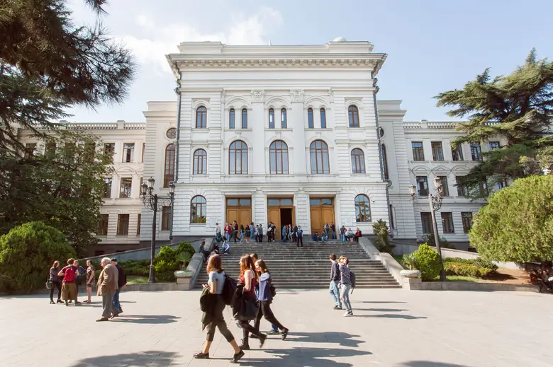 Dec. Feature: What You Should Be Doing This Month for Your Admissions Plan
